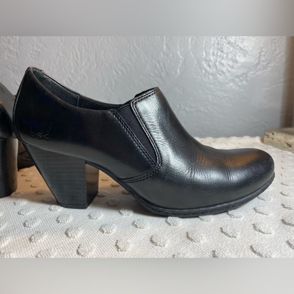 B.O.C. Women's Black Leather western style  Low Cut Ankle Booties